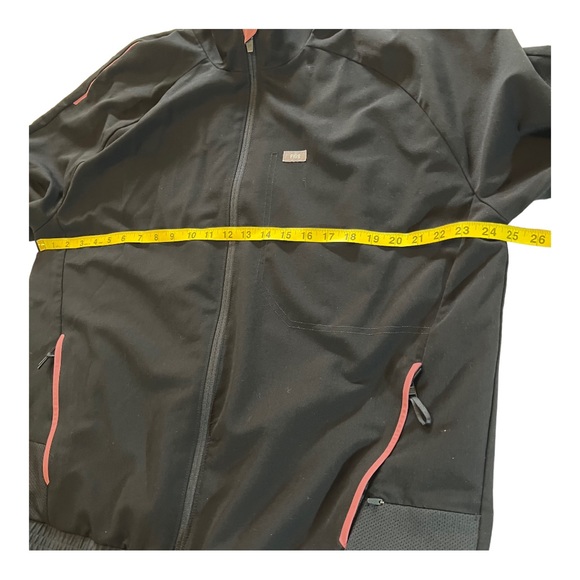 Figs Technical Collection Jacket Front Zip Black with Pink Detail XXL - Picture 4 of 15